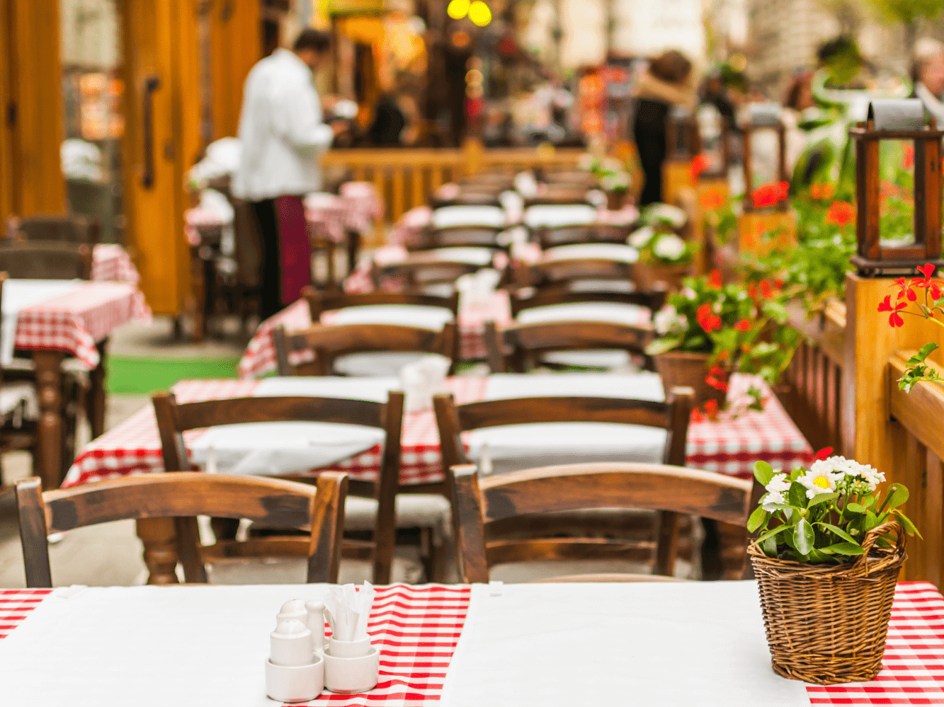 Tovaglie tessuto non tessuto: la guida definitiva per la ristorazione moderna