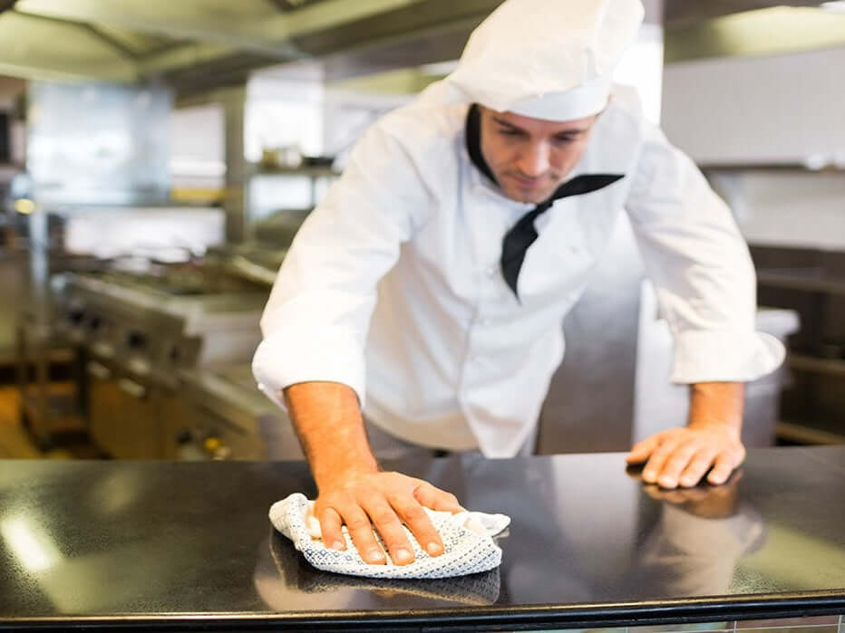 Guida per ristoratori: che cos'è l'HACCP e quali prodotti usare?