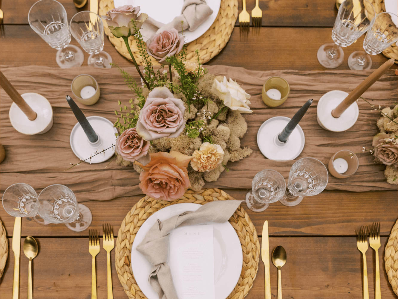 Mise en Place Elegante con i Tovaglioli: Idee e Ispirazioni