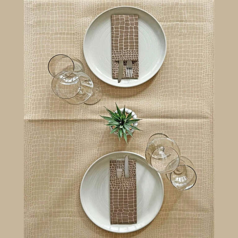 Tovaglia Tnt Croko Natural Plus cm. 120X120 - 100 pz.