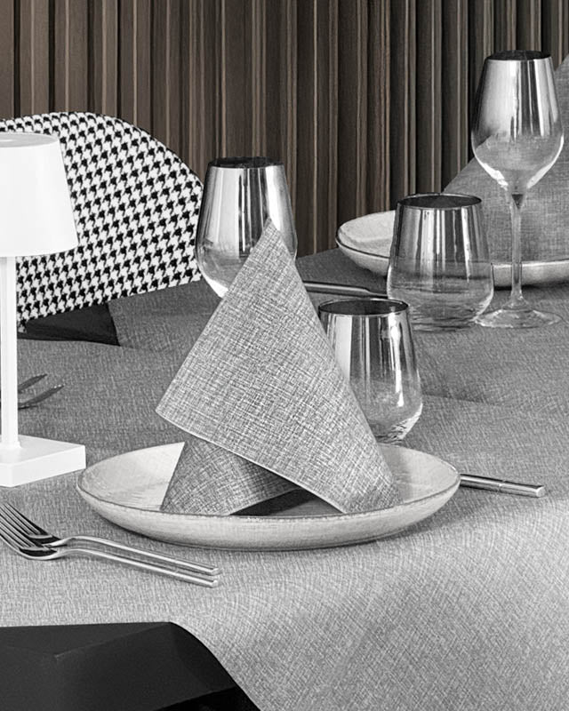 Tovaglia Tnt Fabric Grigio Mono cm. 100X100 - 100 pz.