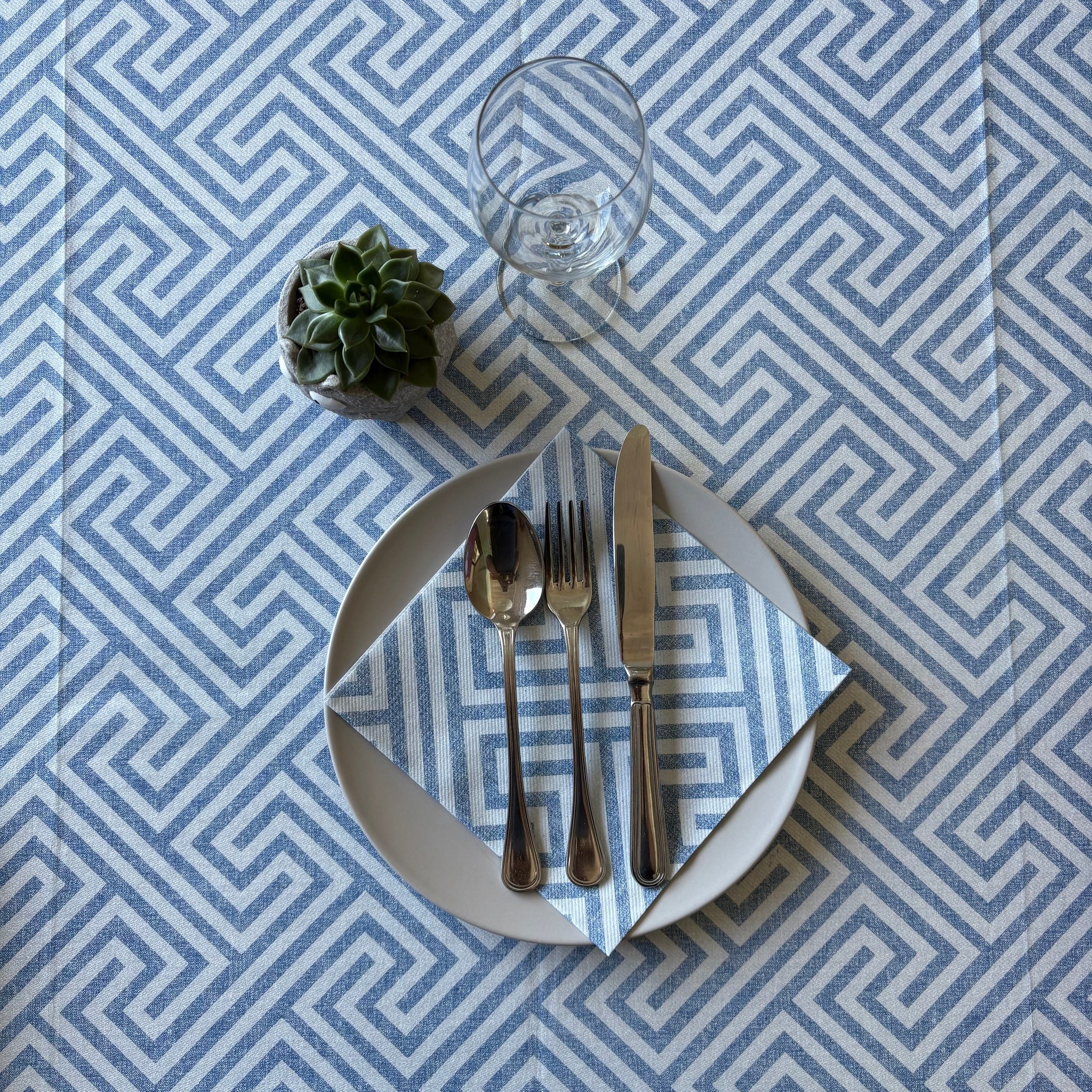 Tovaglia Tnt Dedalo Blu Ecosuperior cm. 100x100 – 100 pz.