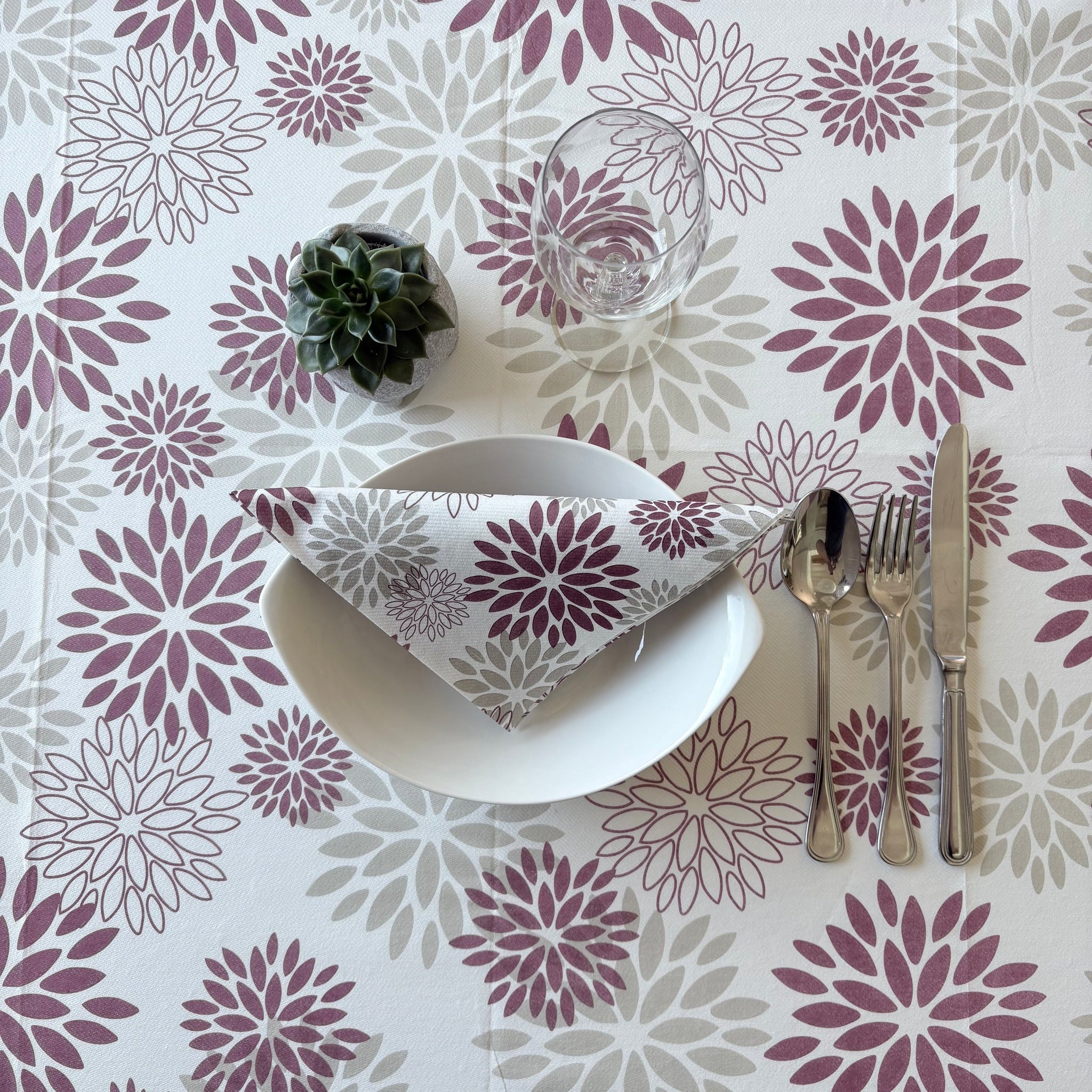 Tovaglia Tnt Nuovo Flo Vinaccia Ecosuperior cm. 100x100 – 100 pz.
