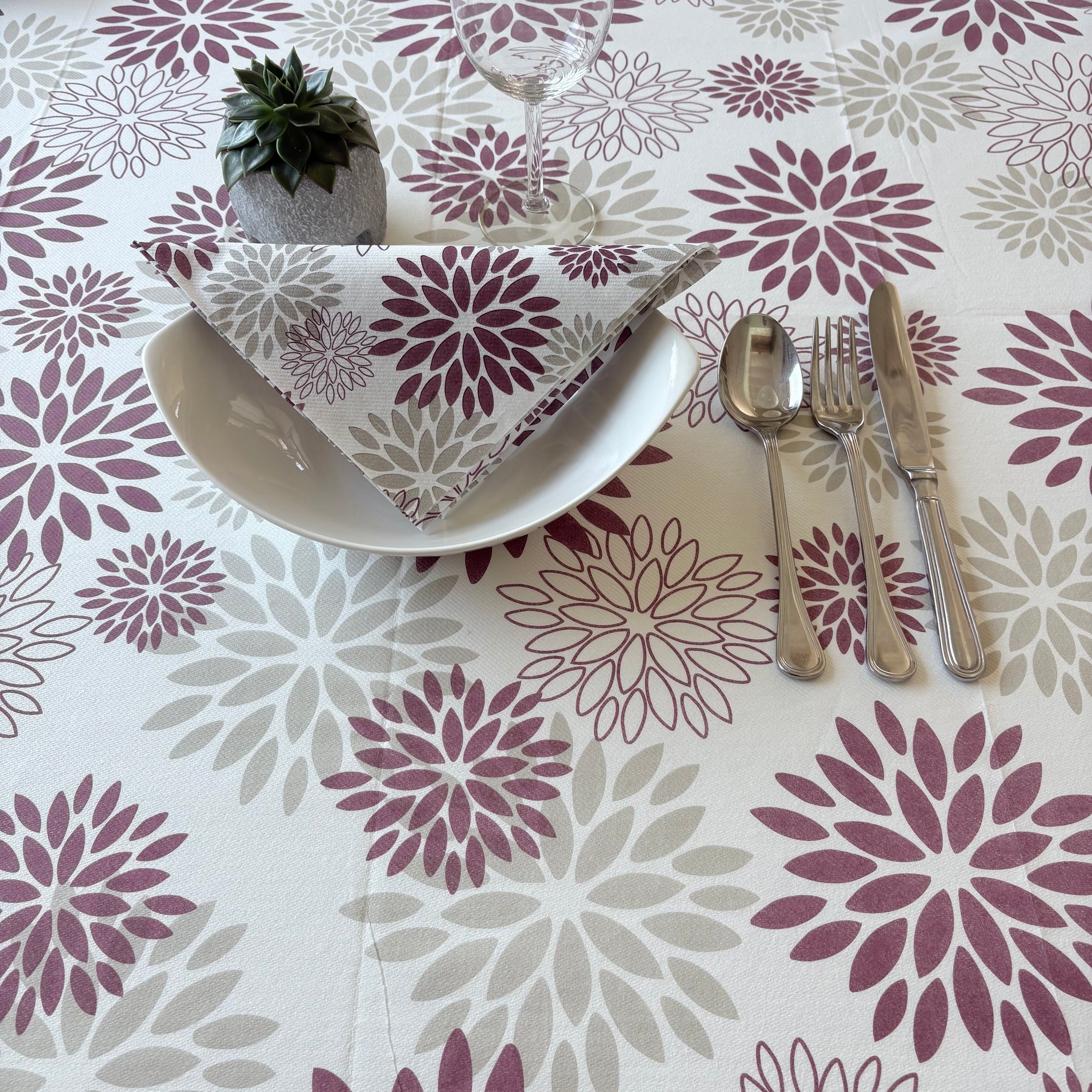 Tovaglia Tnt Nuovo Flo Vinaccia Ecosuperior cm. 100x100 – 100 pz.