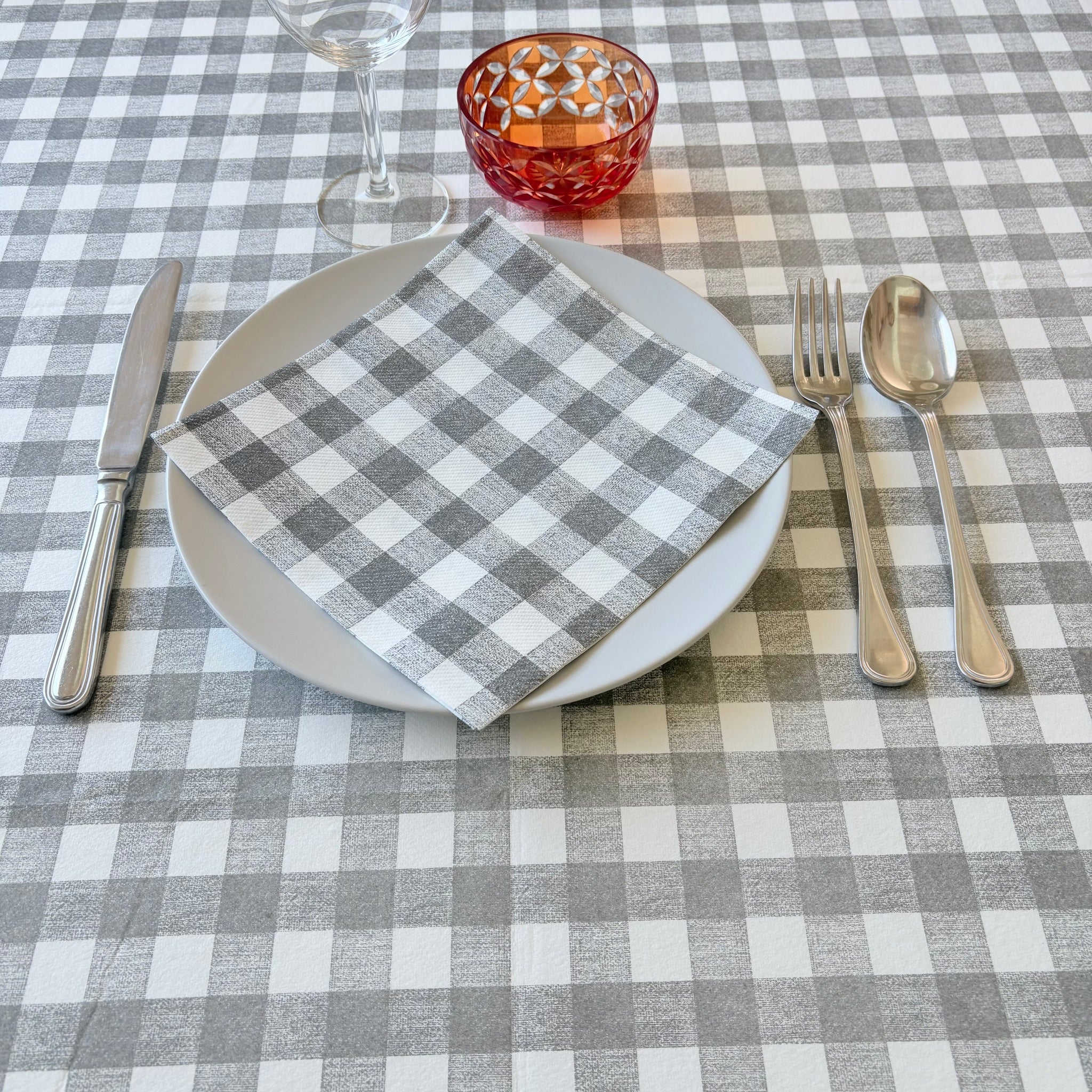 Tovaglia Tnt Quadro Nero Ecosuperior cm. 100x100 – 100 pz.