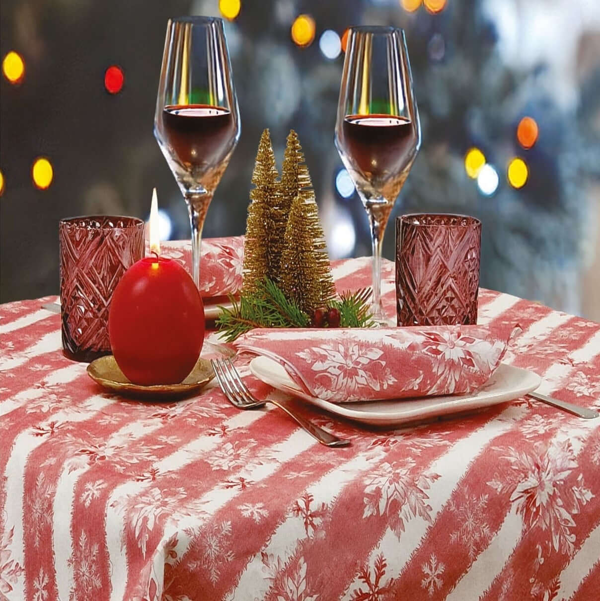 Tovaglia Tnt Ice Rosso Superior cm. 100x100 – 100 pz.