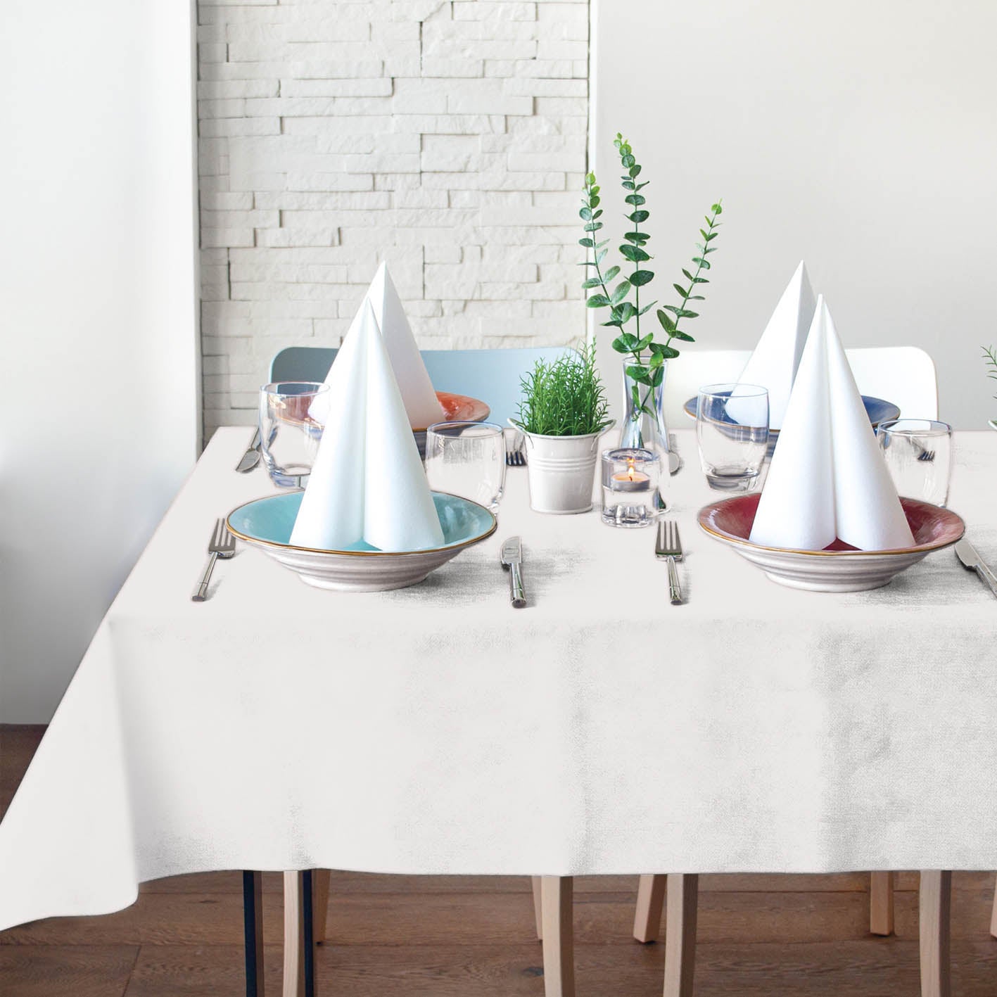 Tovaglia Tnt Party Bianco Airspun cm. 140X240 - 20 pz.