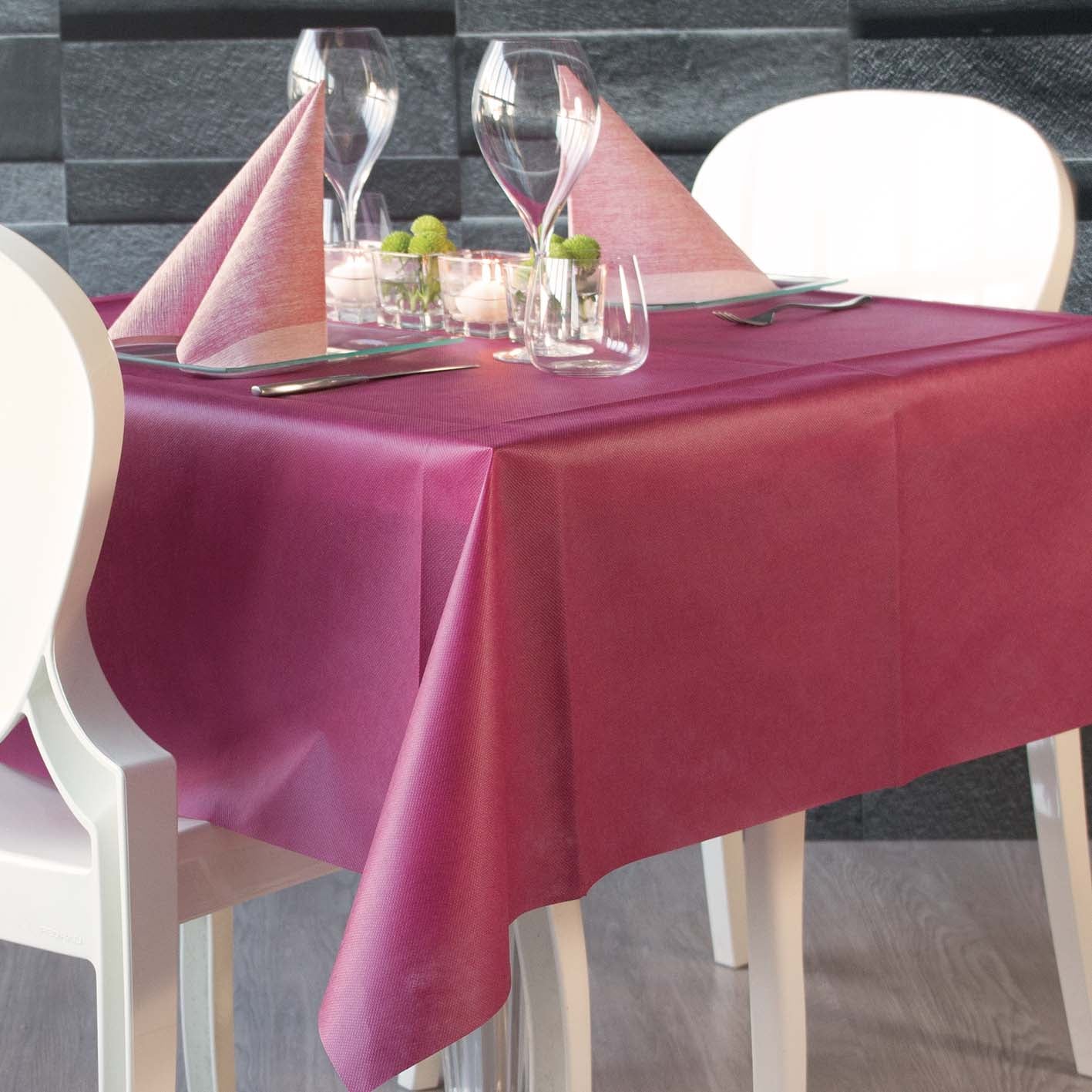 Tovaglia Tnt Bordeaux Airspun cm. 160X160 - 80 pz.