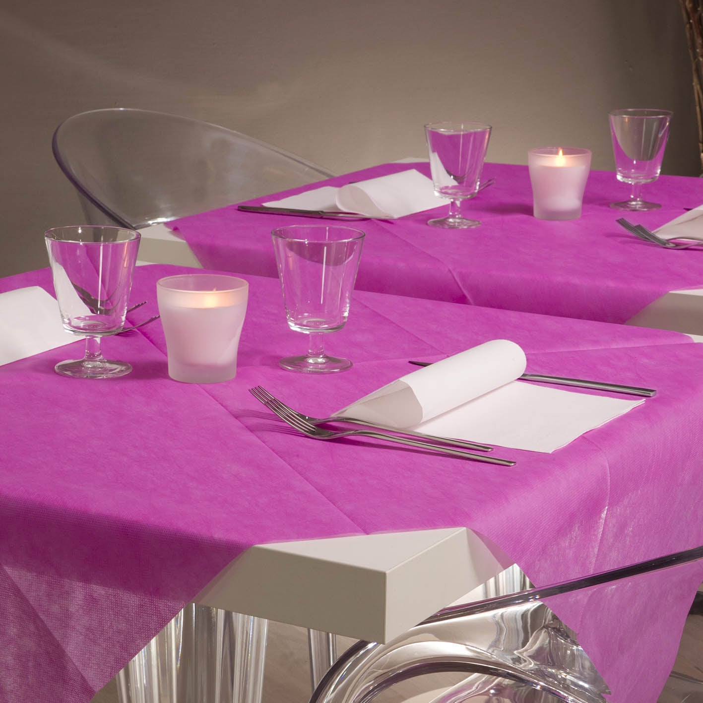 Tovaglia Tnt Fuxia Airspun cm. 100X100 - 100 pz.