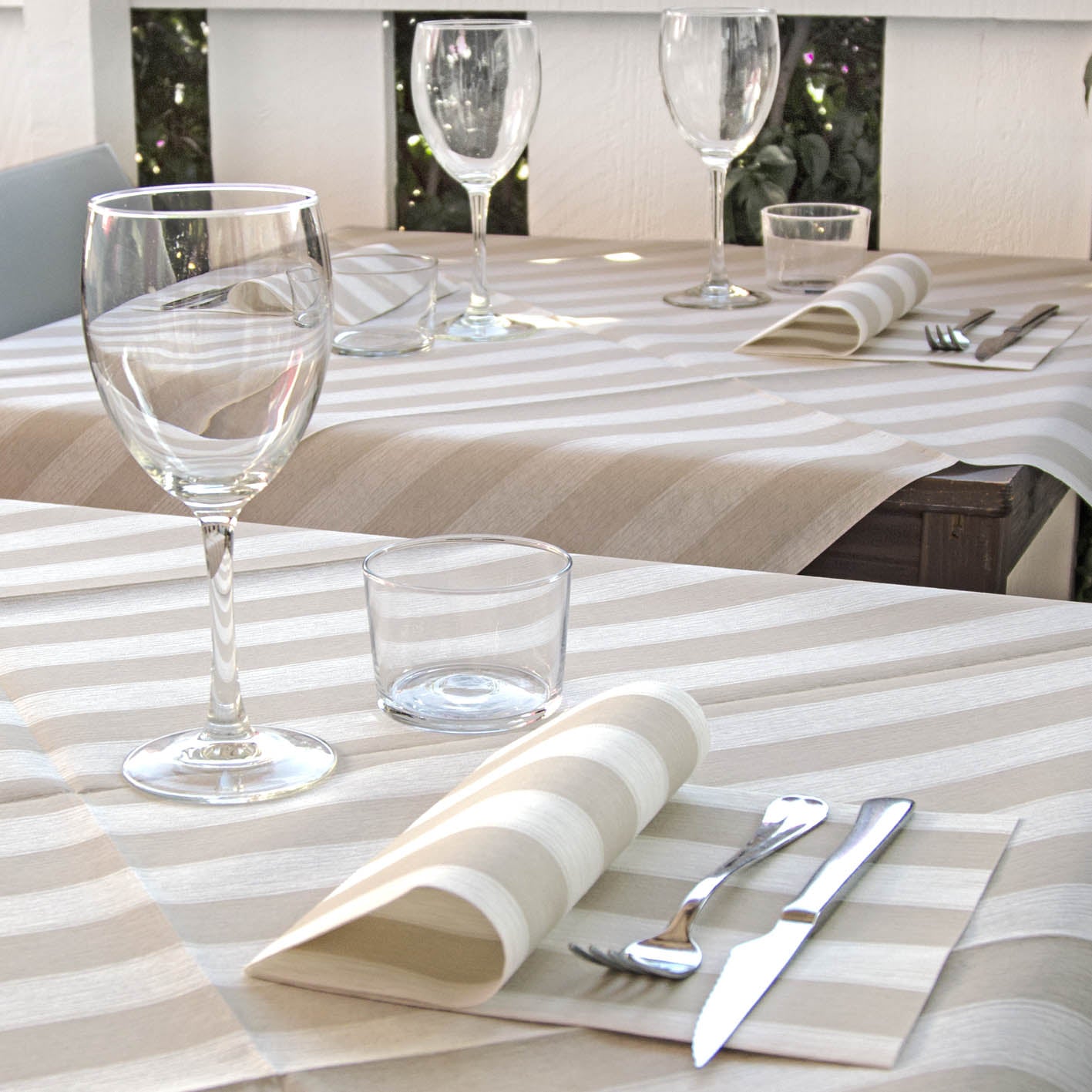 Tovagliolo Tnt Band Sabbia Plus cm. 40X40 - 800 pz.