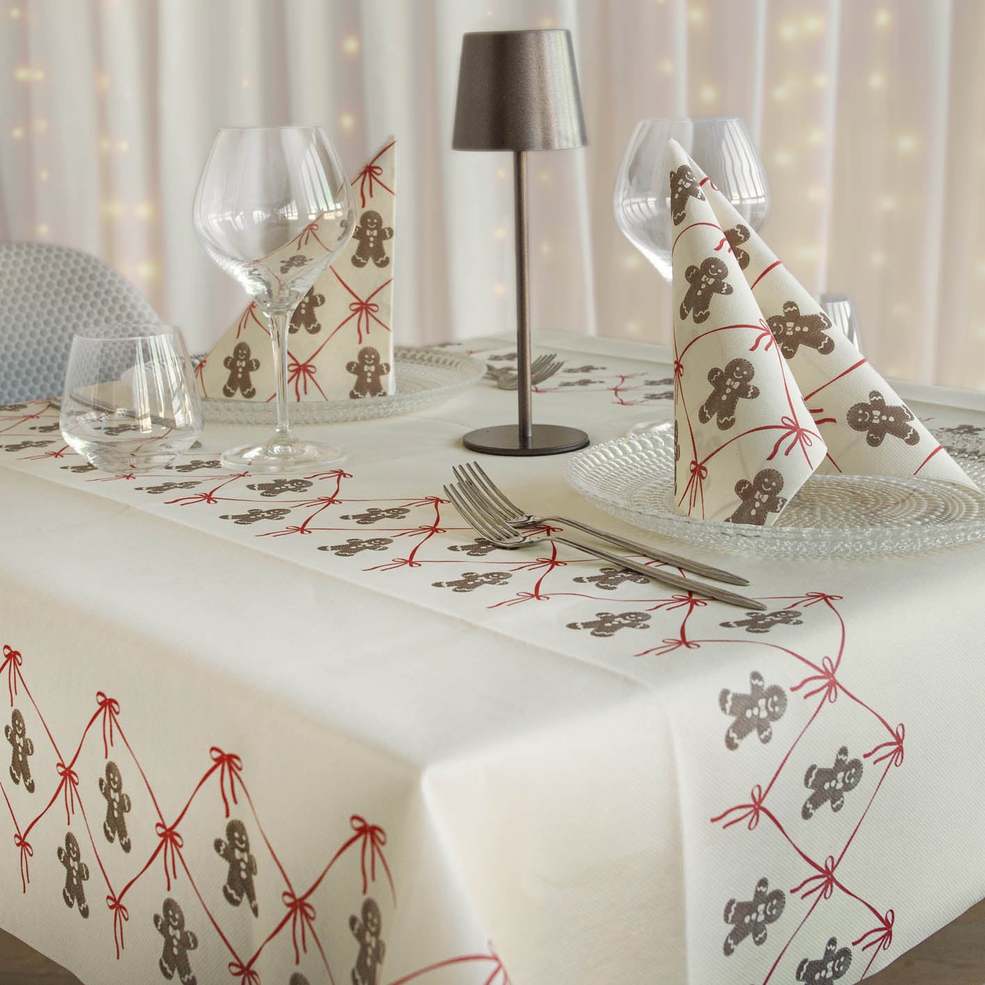 Tovaglia Tnt Dolce Plus cm. 120x120 - 100 pz.