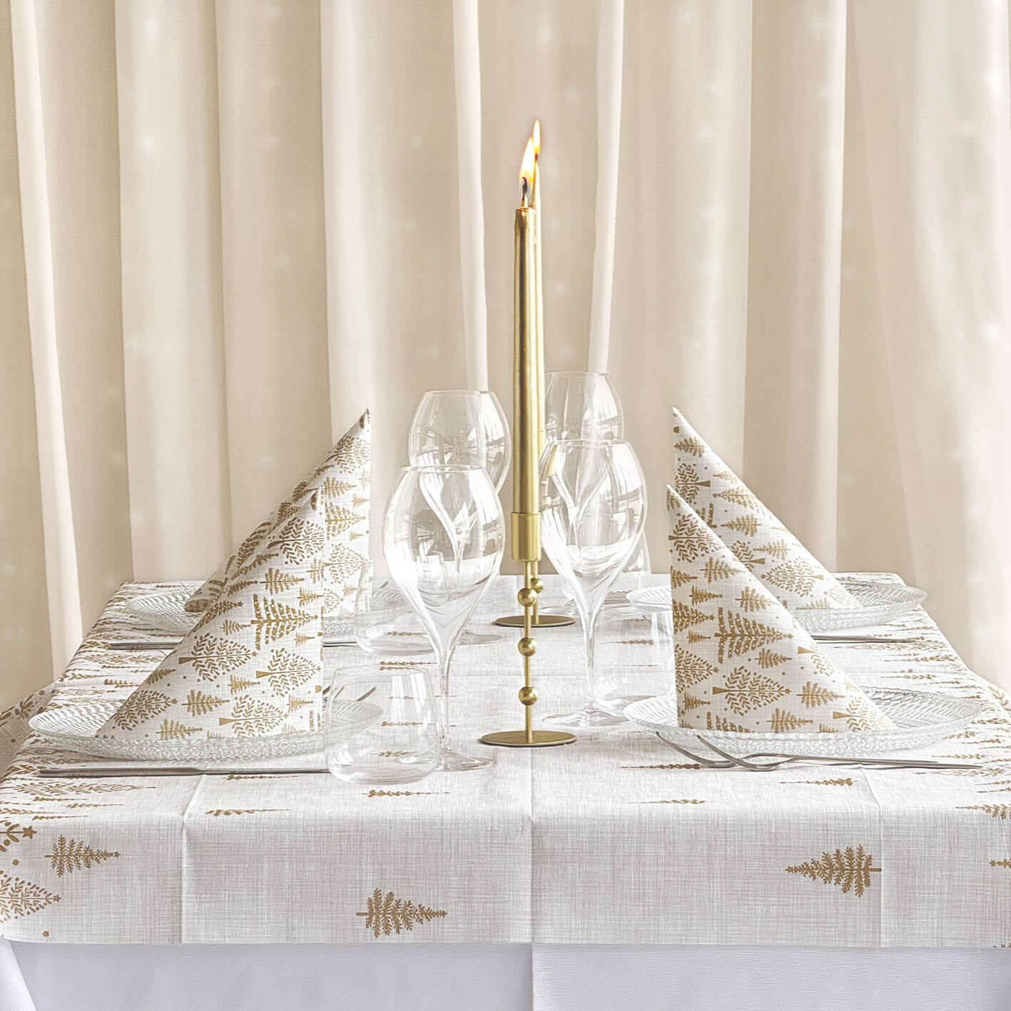 Tovaglia Tnt Fablè Micro cm. 120x120 - 96 pz.