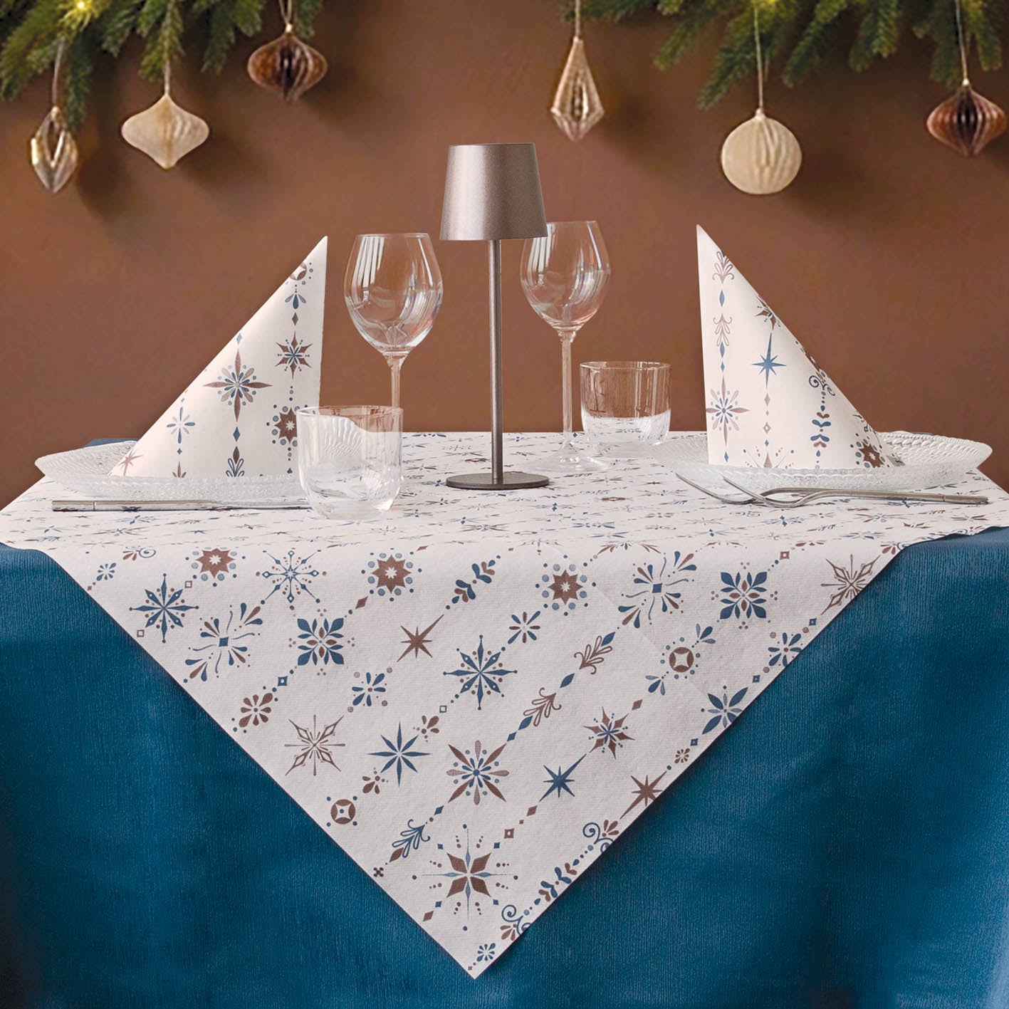 Tovaglia Tnt Festa Plus cm. 100x100 - 100 pz.