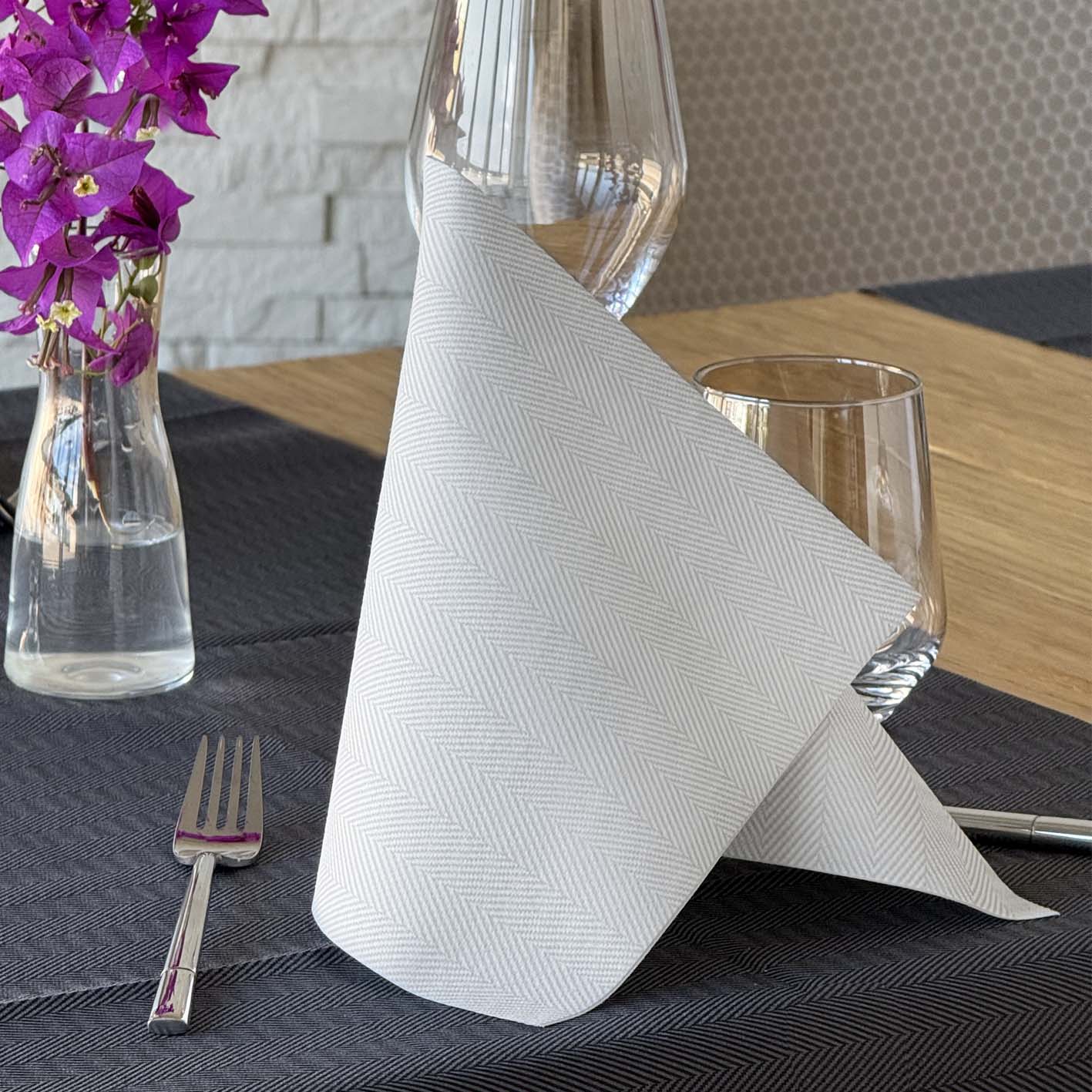 Tovagliolo Tnt Herry Bianco Plus cm. 40x40 - 800 pz.