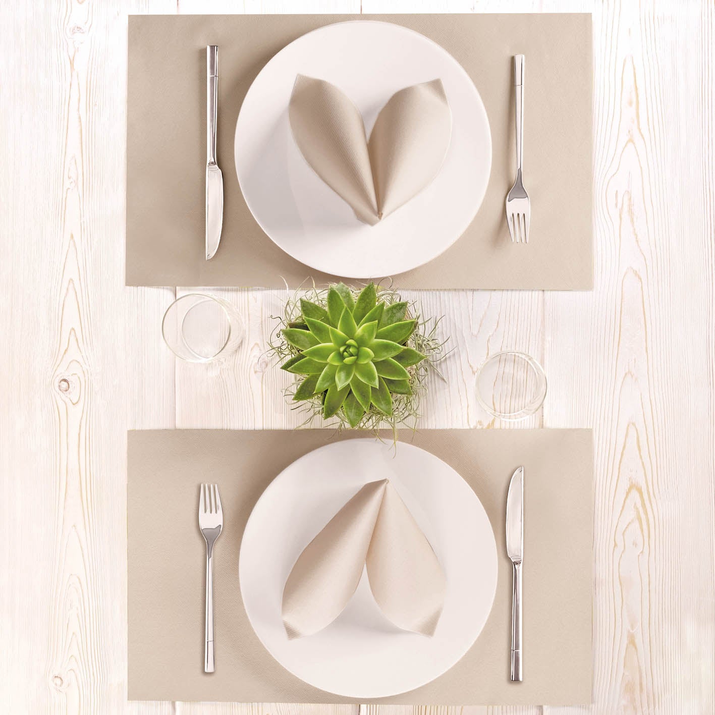 Tovaglietta Tnt Beige Superior cm. 30X40 - 1000 pz.