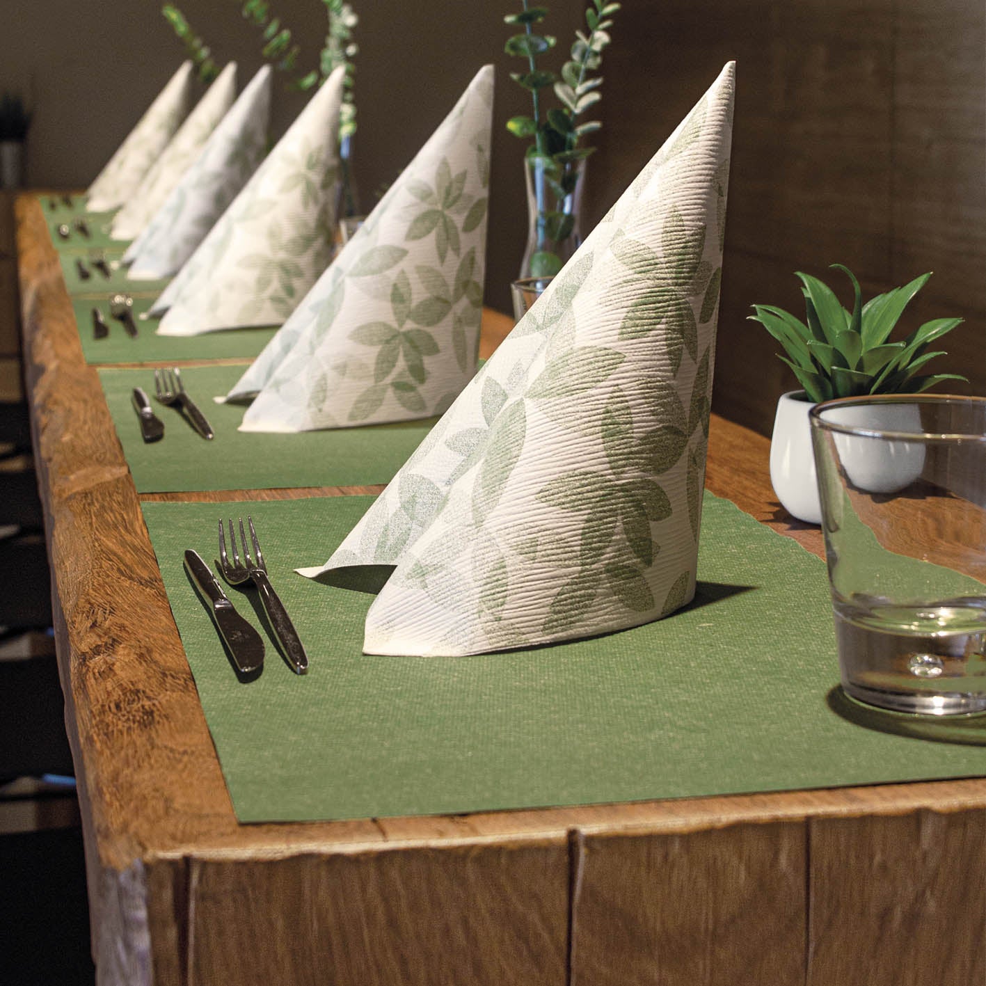 Tovaglietta Recycled Verde Airwave cm. 30x48 - 350 pz.