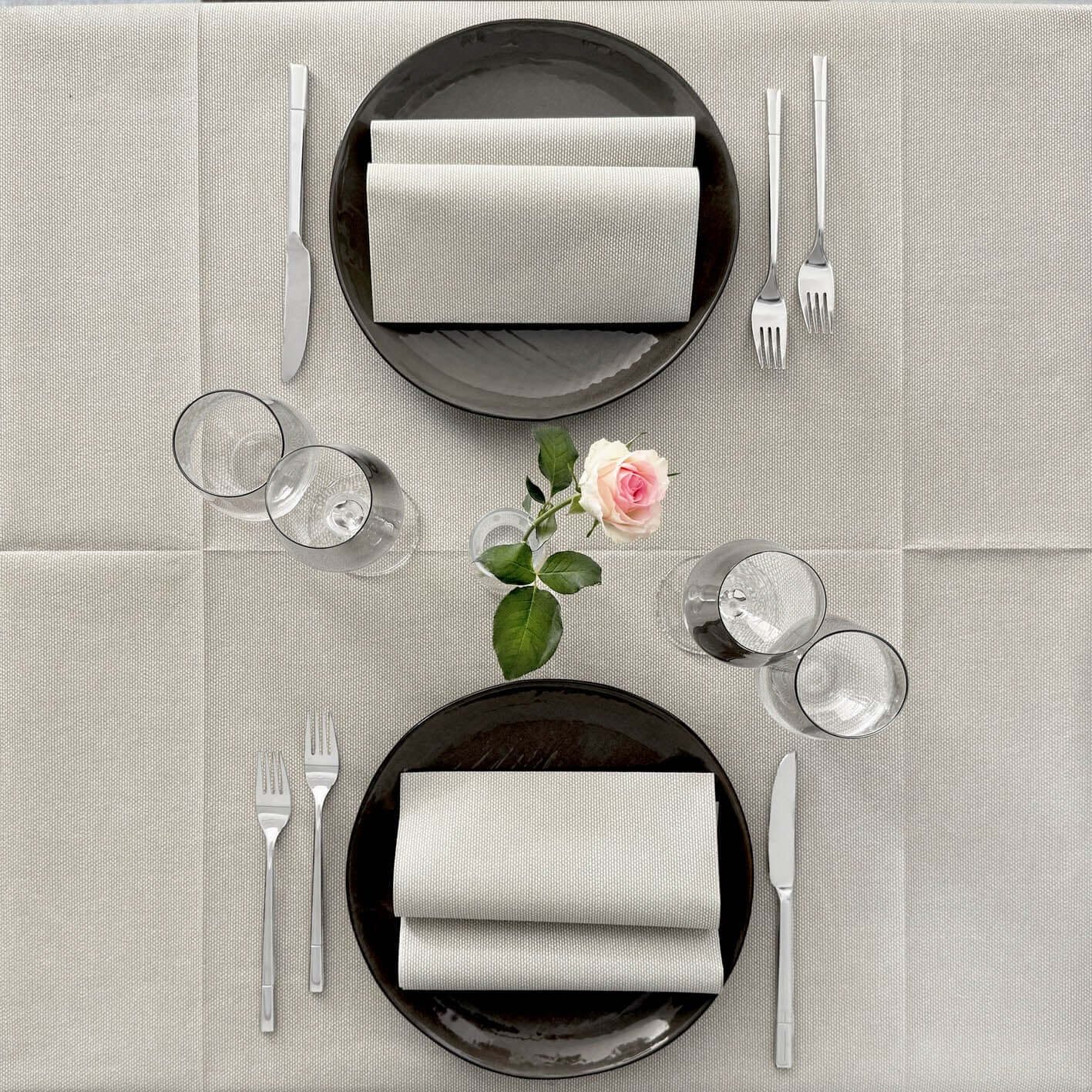 Tovaglia Tnt Tea Sabbia Plus cm. 100x100 - 100 pz.