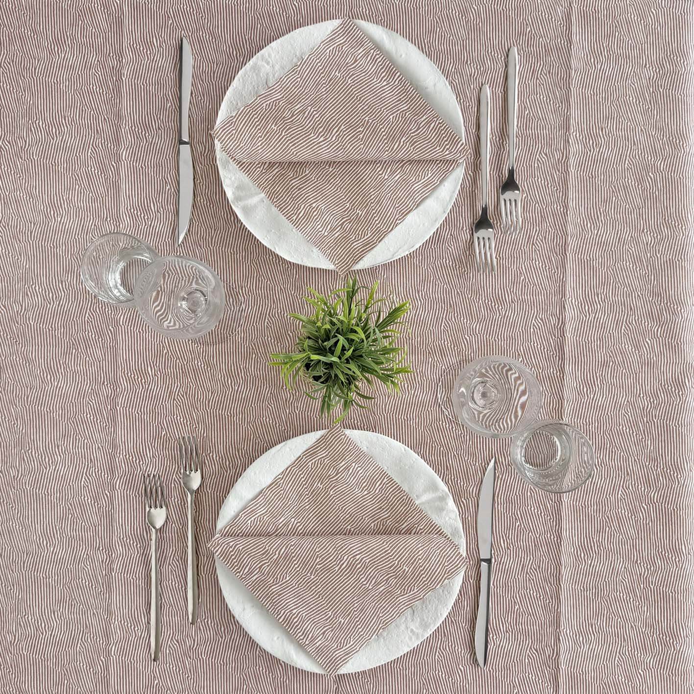 Tovaglia Tnt Zeb Bronzo Mono cm. 100x100 - 100 pz.