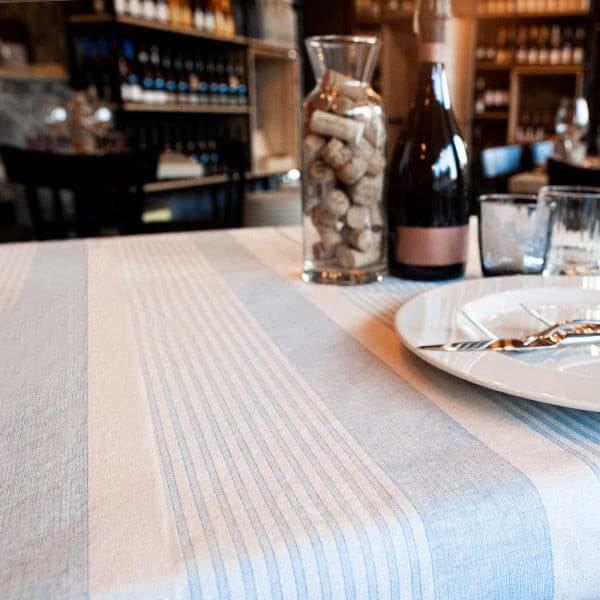 Tovaglia Positano Azzurro Soft cm. 100X100 – 100 pz.