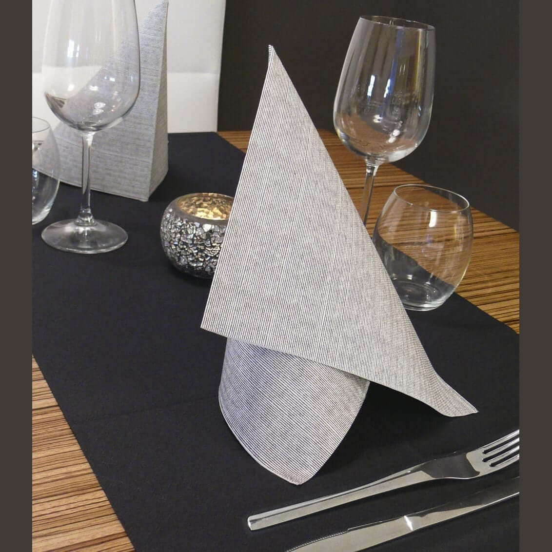 Tovagliolo Jill Nero Multisoft Airwave cm. 40X40 - 960 pz.